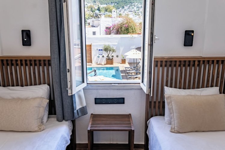 Costa Viva Bodrum, Bodrum