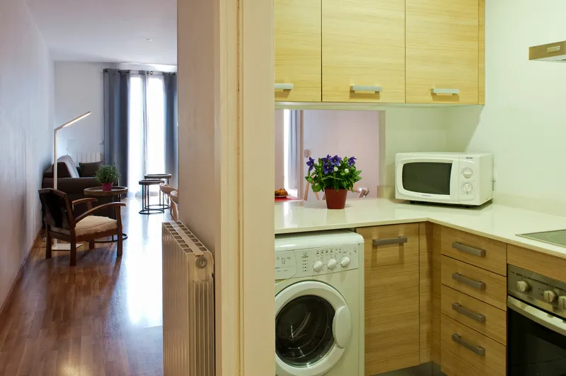 APARTMENT CAPACITY 4 TWO BEDROOMS Room, MH Apartments Liceo, Barcelona