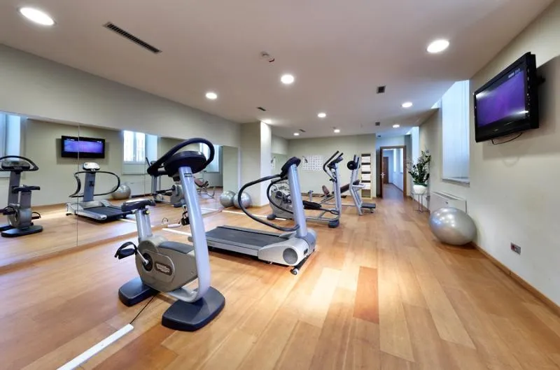 Sports and Entertainment, Eurostars Roma Aeterna, Naples