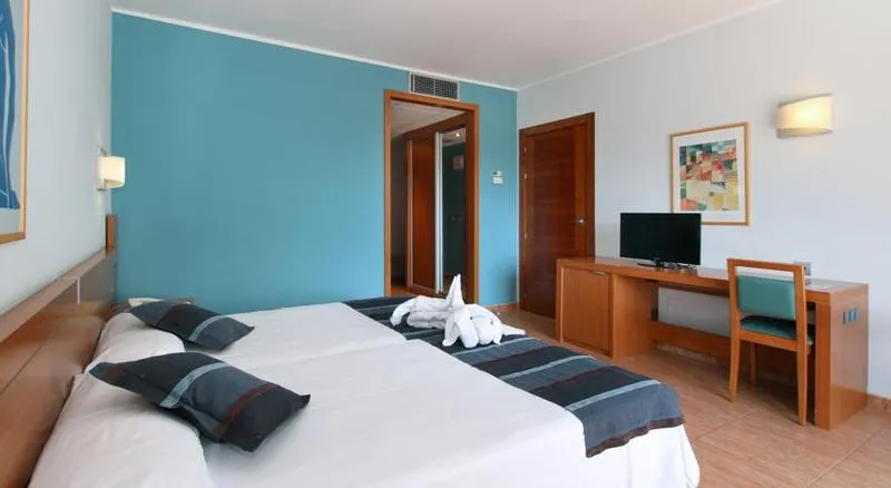 Double or Twin STANDARD Room, Ponient Piramide Salou by PortAventura World, Costa Dorada
