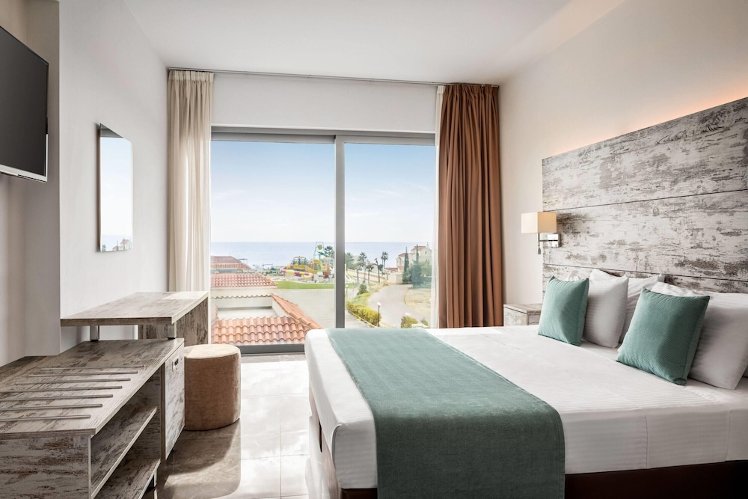 Thalassaki Hotel, Cyprus