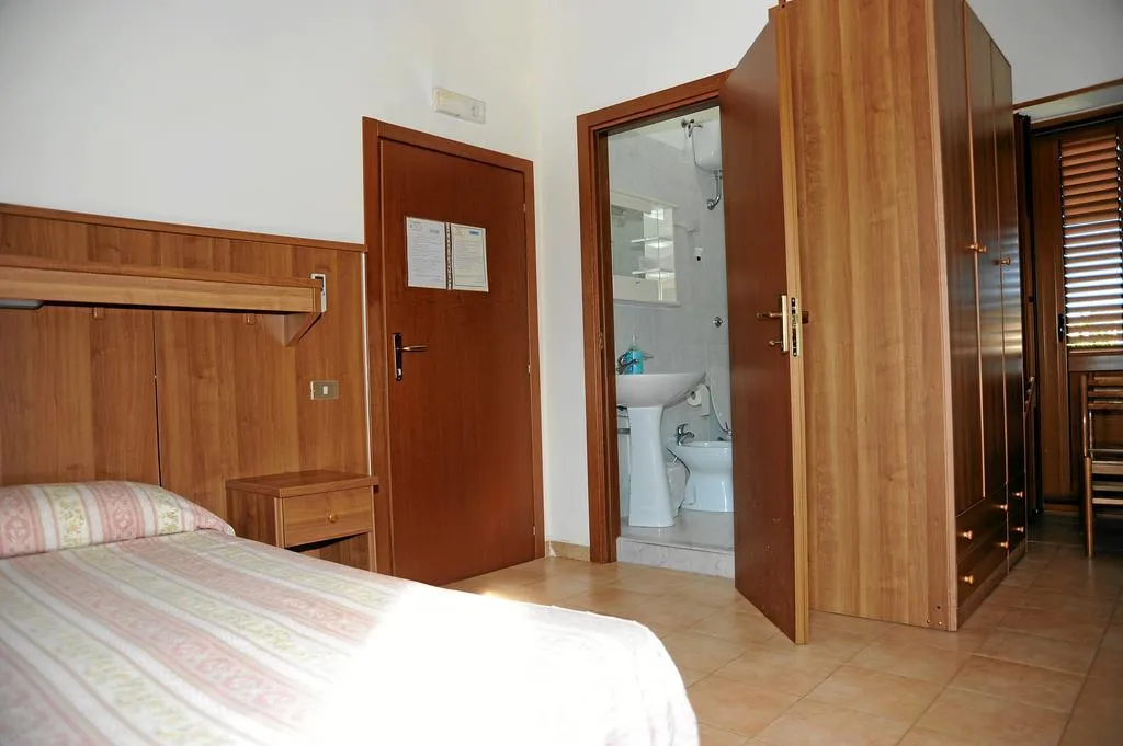 Double or Twin STANDARD Room, Oasi Madre Della Pace, Naples