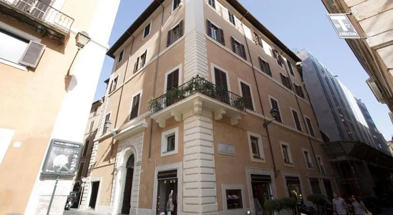 General view, Relais Leone, Rome