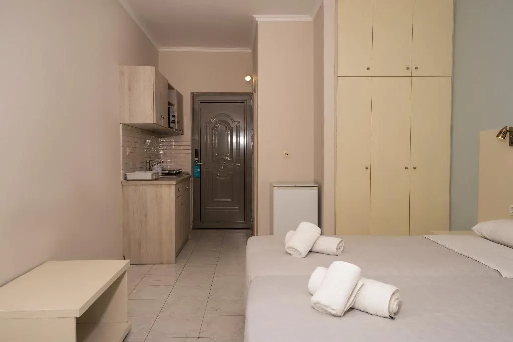 STUDIO CAPACITY 3 Room, Karras Livin, Zante