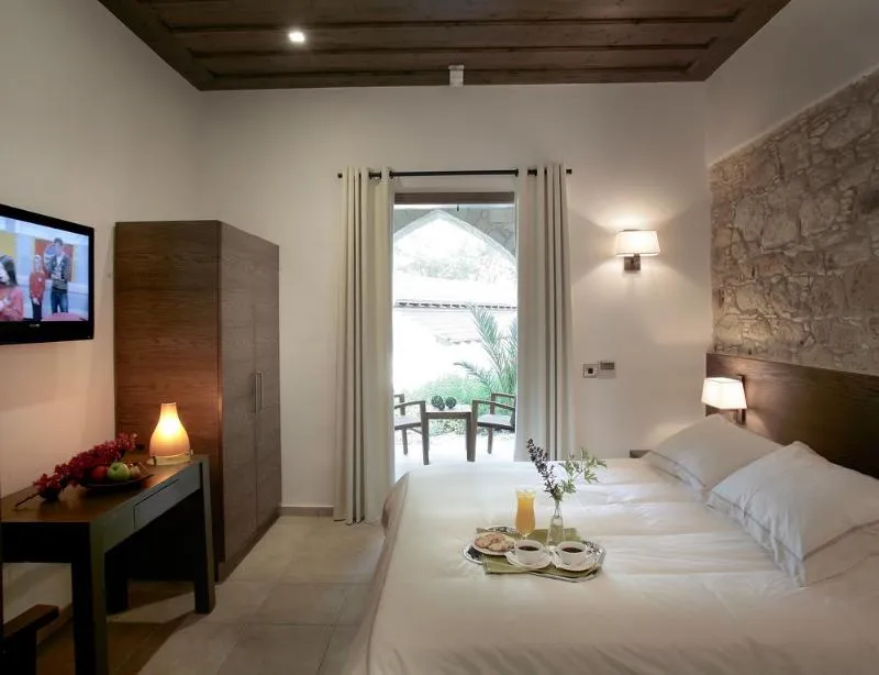 SUITE PREMIUM Room, Ayii Anargyri Natural Healing Spa, Cyprus