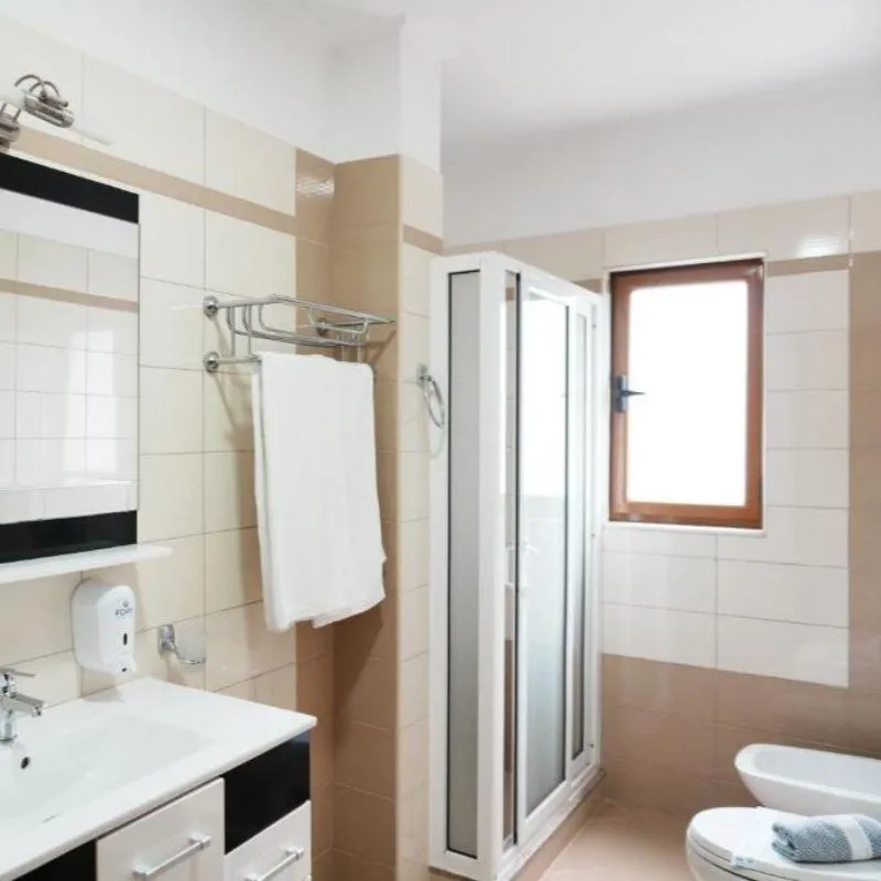 TRIPLE SEA VIEW Room, Mediterrane, Southern Albania