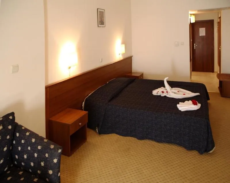 DOUBLE CAPACITY 1 Room, Yunona, Bourgas