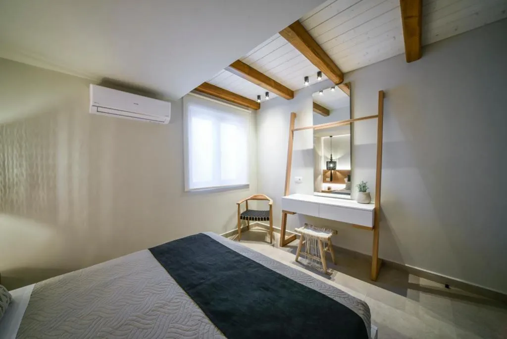 Room, Lenikos Resort, Crete