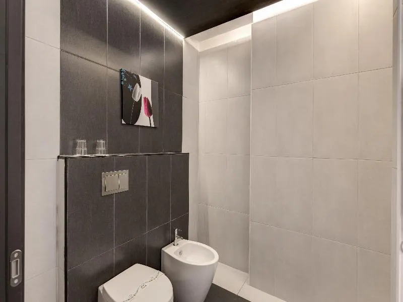 Room, WarmtHotel, Rome