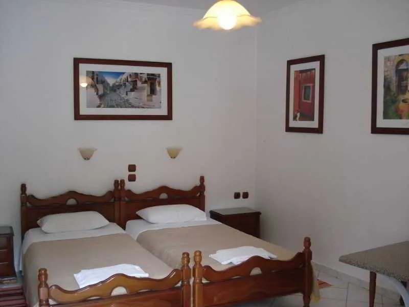 STUDIO CAPACITY 3 Room, Marina Apartments & Studios, Corfu