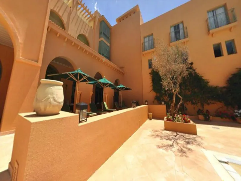 Terrace, Alhambra Thalasso, Tunisia