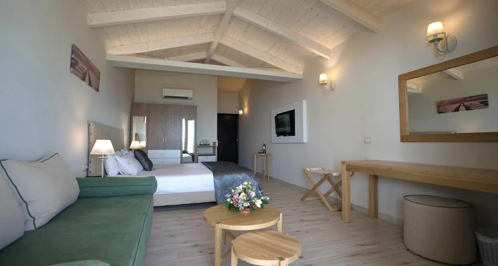 General view, Crystal Beach, Zante