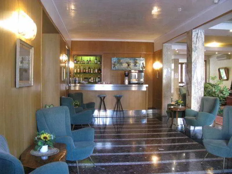 Lobby, Helvetia, Venice