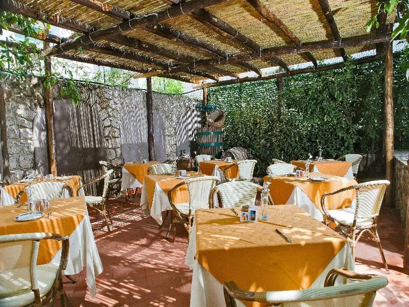 Restaurant, Hotel Villa San Felice, Naples