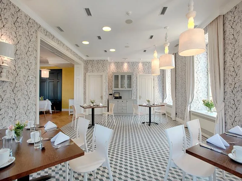 Restaurant, Relais & Chateaux Hotel Quadrille - Adults Only, Gdansk