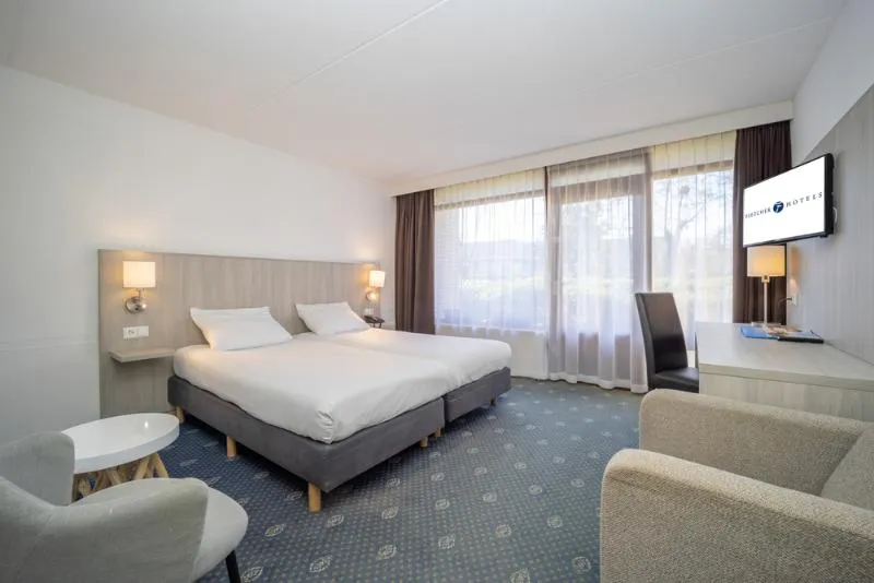 DOUBLE STANDARD Room, Fletcher Hotel-Restaurant Heiloo, Amsterdam