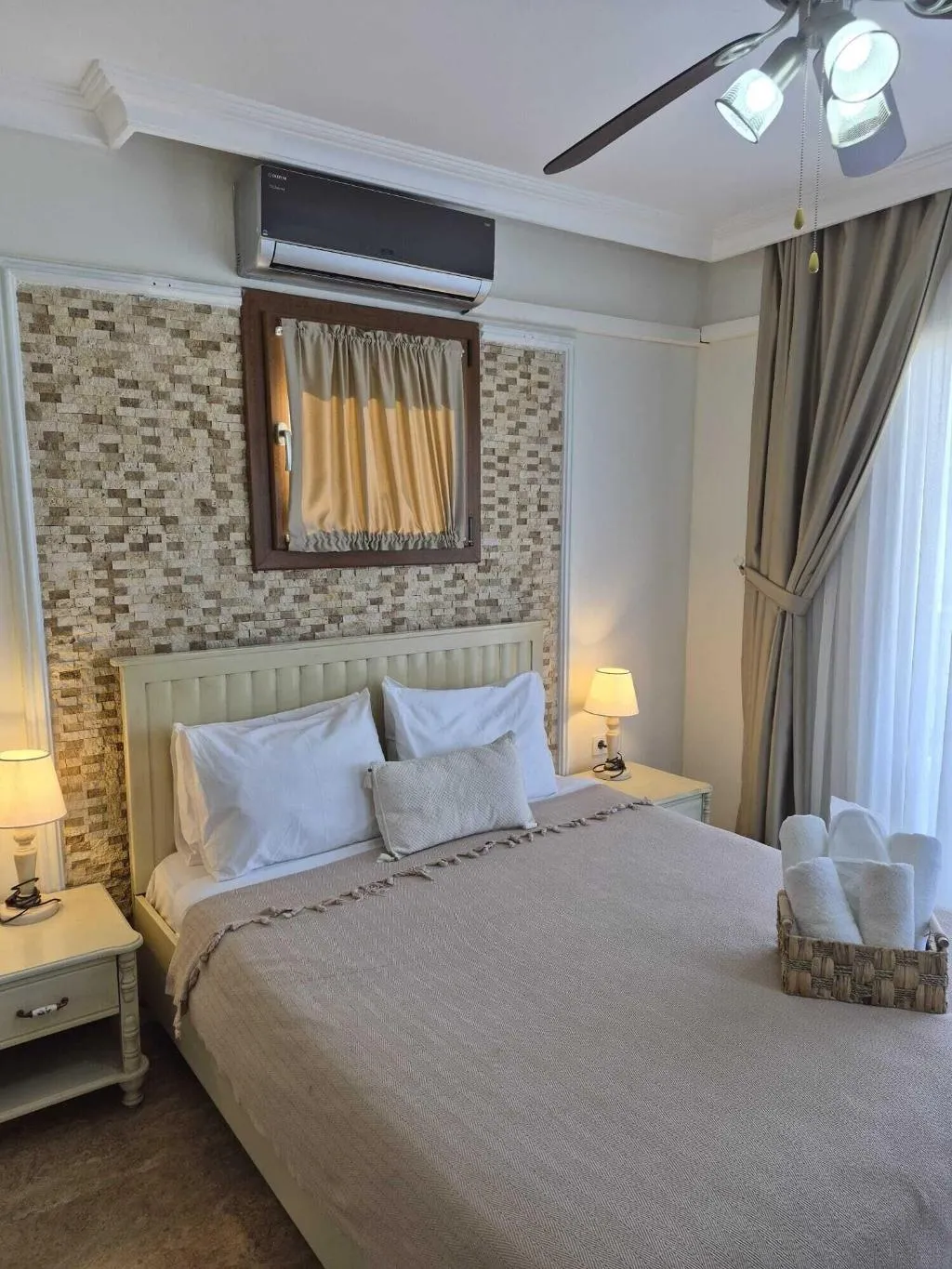 Room, Cunda Paradise Otel, Izmir