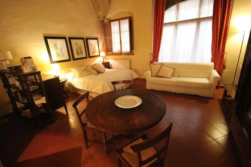 General view, Residence Palazzo Belfiore, Florence