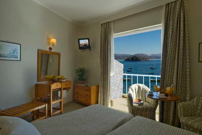 Room, Dolfin, Athens