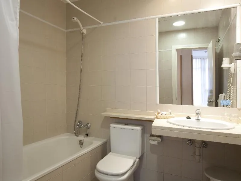DOUBLE ECONOMY Room, Regente, Madrid