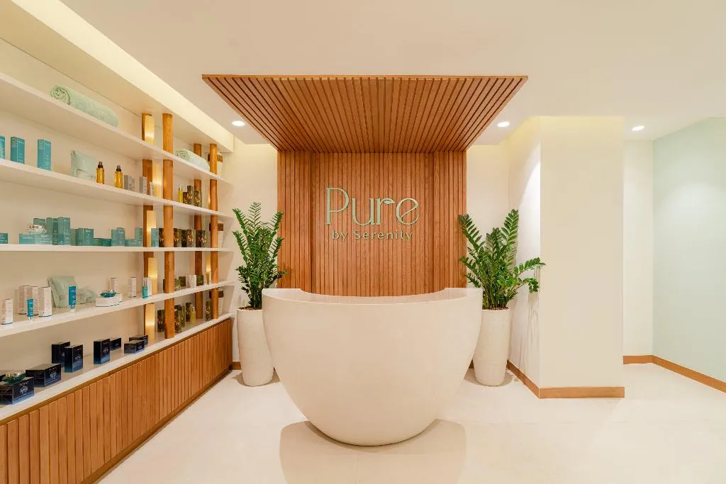 Sports and Entertainment, Th8 Palm Dubai Beach Resort Vignette Collection, Dubai