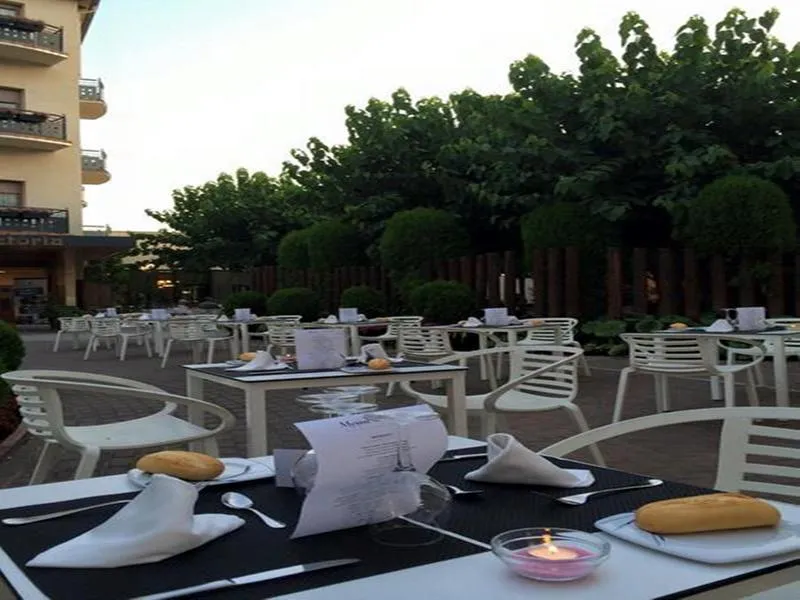 Terrace, Balneari Termes Victòria, Barcelona