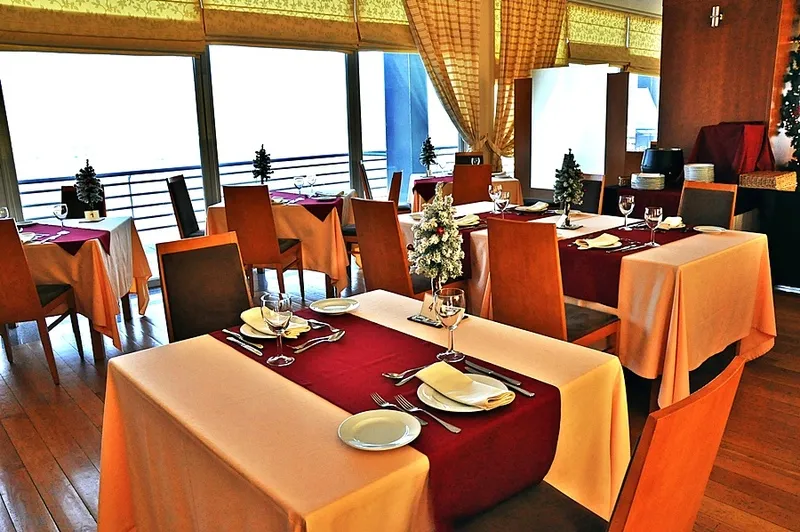 General view, Hotel Versatile, Porto
