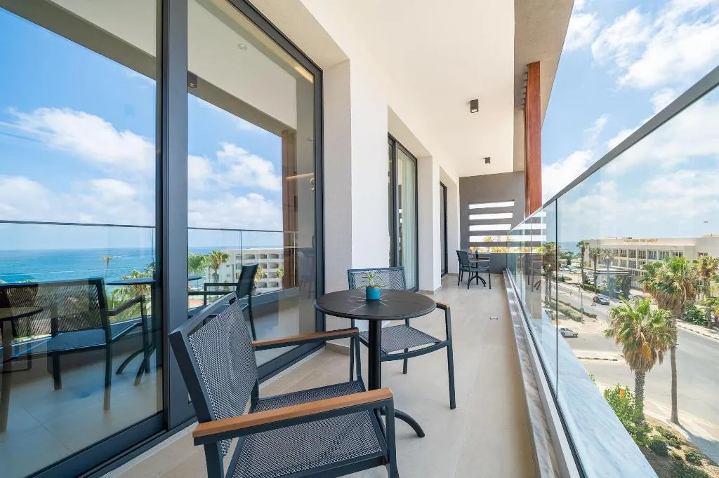 Room, Waterside, Cyprus