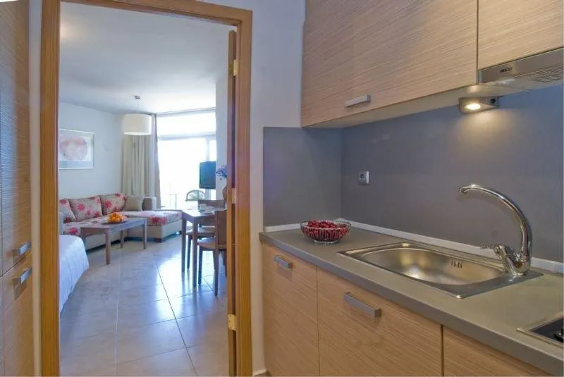 STUDIO DELUXE Room, South Pearl Hotel, Bourgas