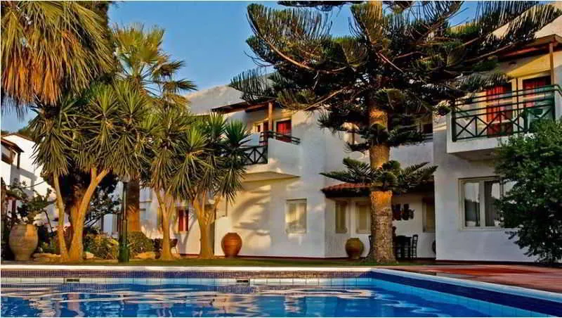 Pool, Classic Apts, Crete