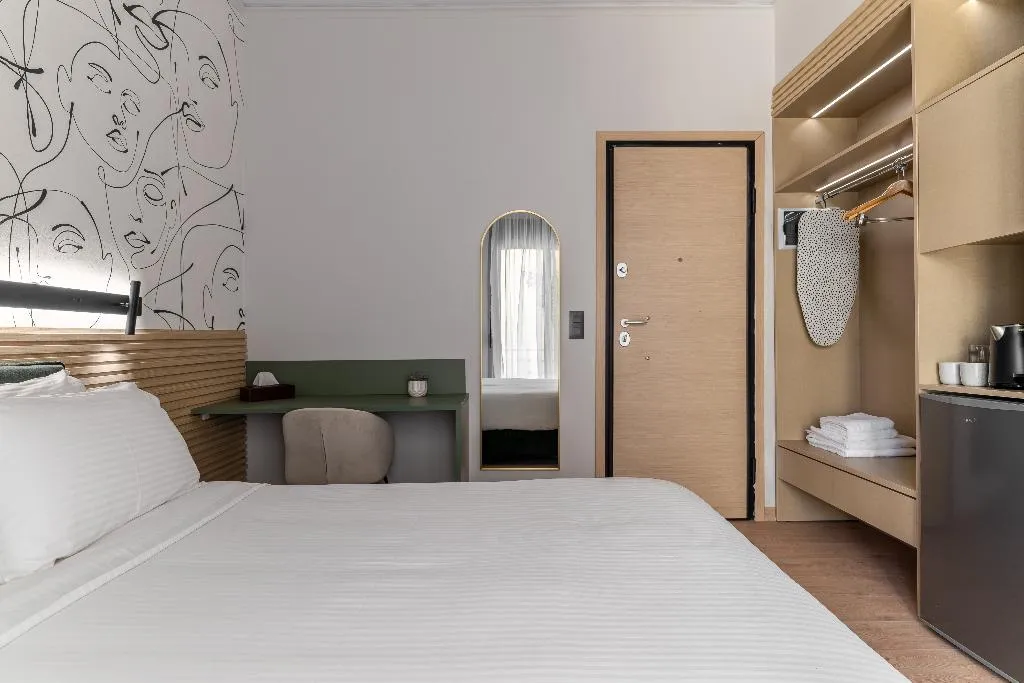 DOUBLE SUPERIOR Room, Phalerus Suites, Athens
