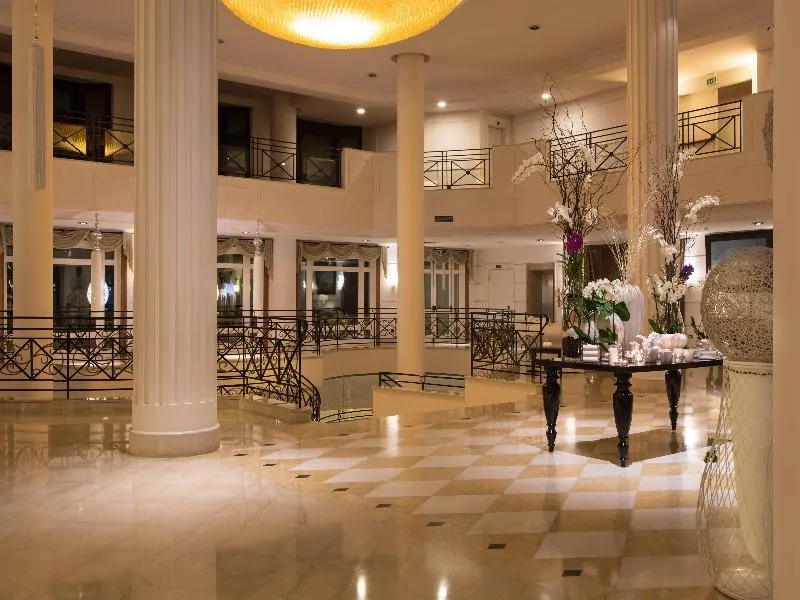 Lobby, Savoy Beach, Naples