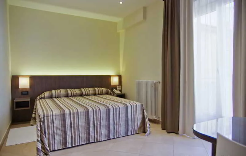 Room, Bb10 Serpotta, Palermo