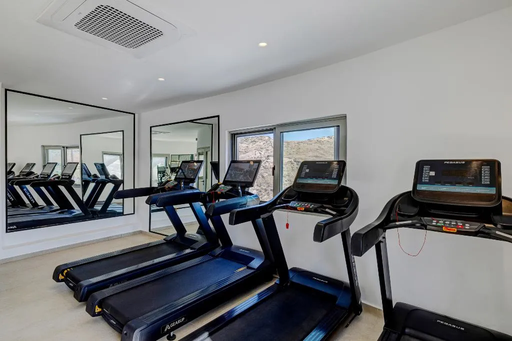 Sports and Entertainment, Desiterra Resort, Santorini