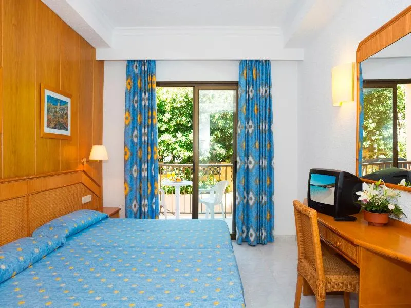 Room, HSM Regana, Majorca