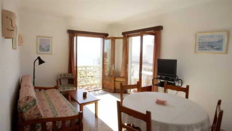 Room, Apartamentos Salas, Majorca