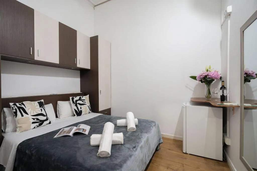 Room, Break BCN - Hostal & Coffeebar, Barcelona