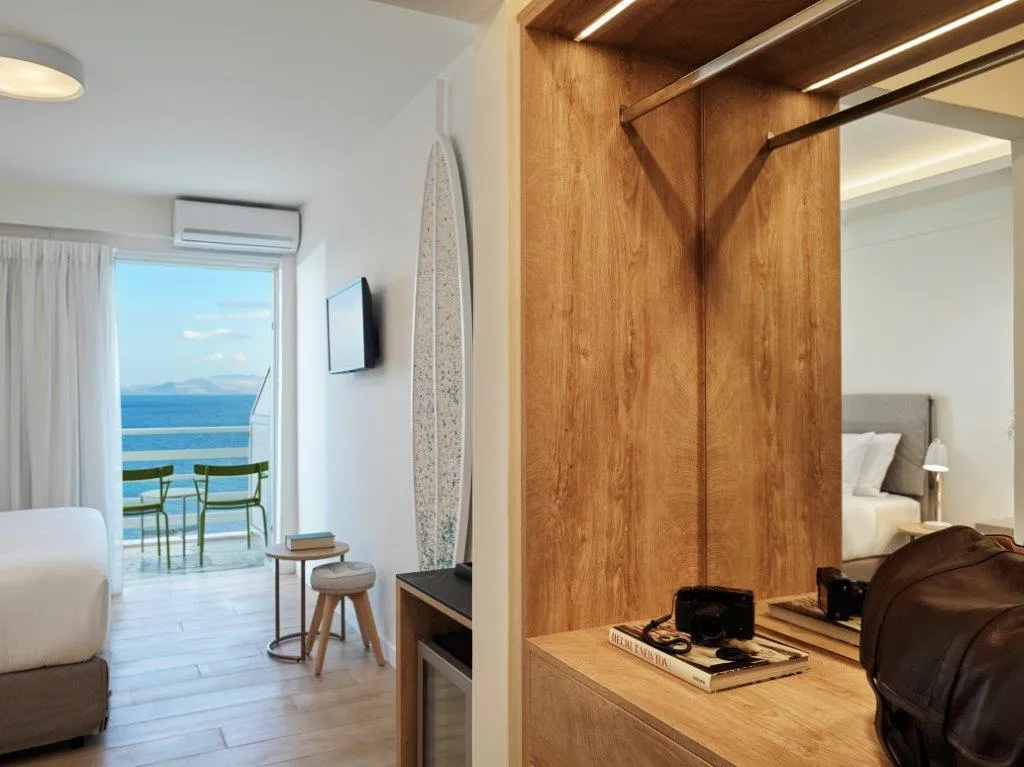 SUITE DELUXE SEA FRONT Room, NLH Mati Seafront - Neighborhood Lifestyle Hotels, Athens