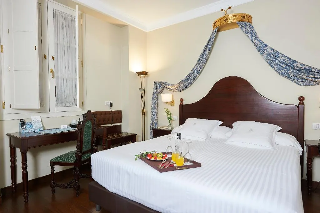 DOUBLE SINGLE USE STANDARD Room, Las Casas de El Arenal, Seville
