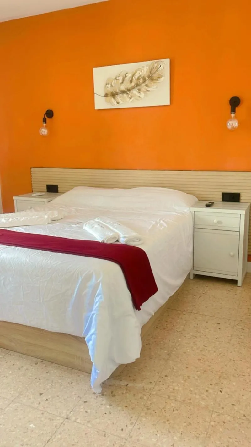 STUDIO DELUXE CAPACITY 2 Room, Hotel Arganda, Madrid