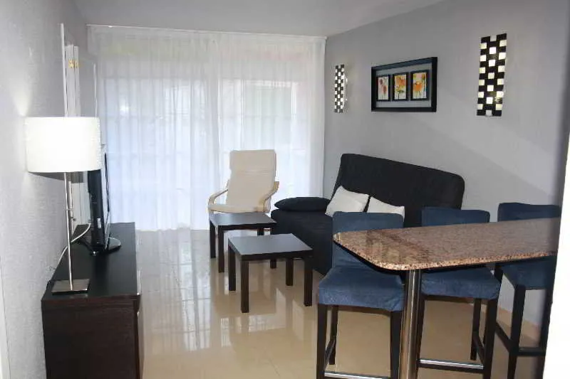 Room, Faisan, Gran Canaria