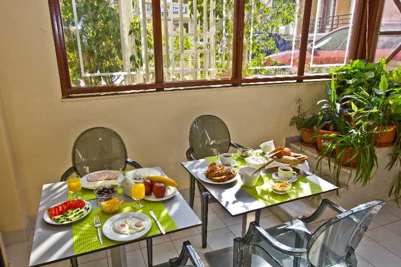 Restaurant, Nafsika, Rhodes