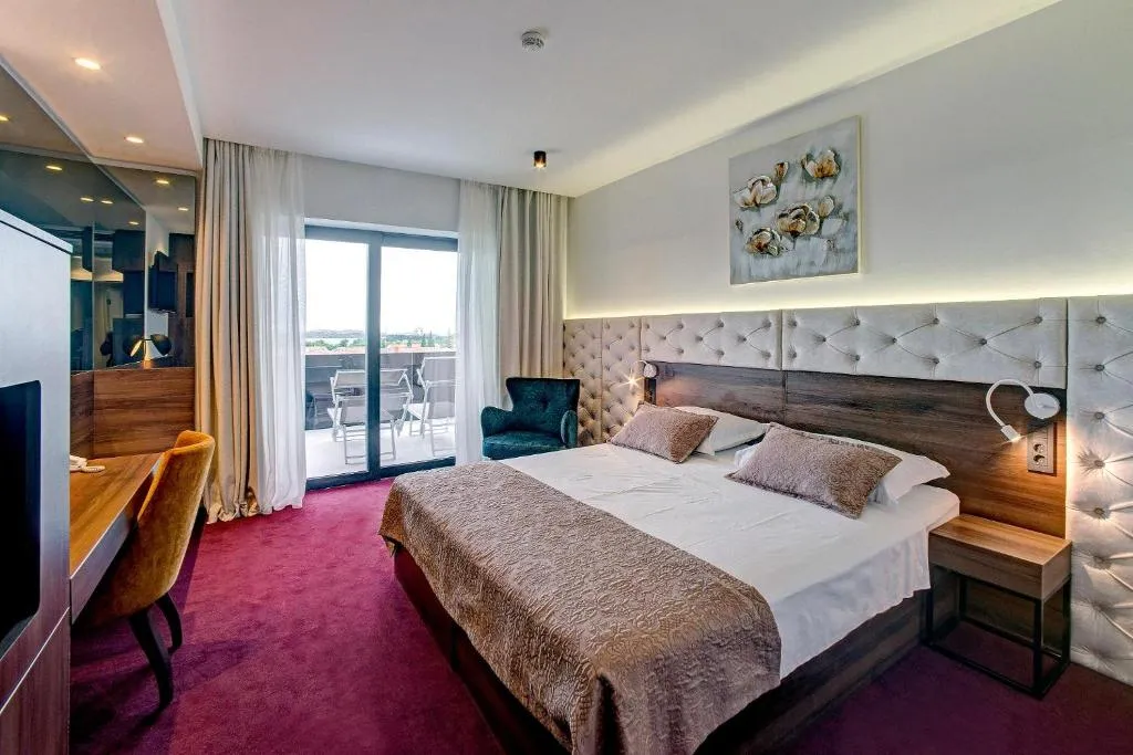 FAMILY ROOM WITH BALCONY Room, Hotel Scala, Split