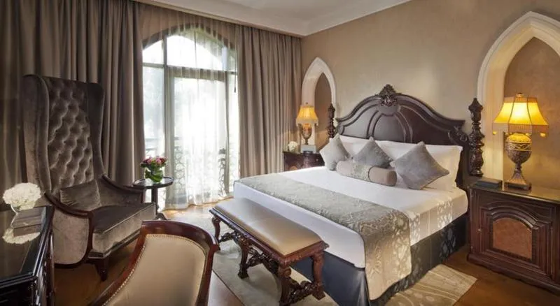 DOUBLE SUPERIOR Room, Jumeirah Zabeel Saray Dubai, Dubai