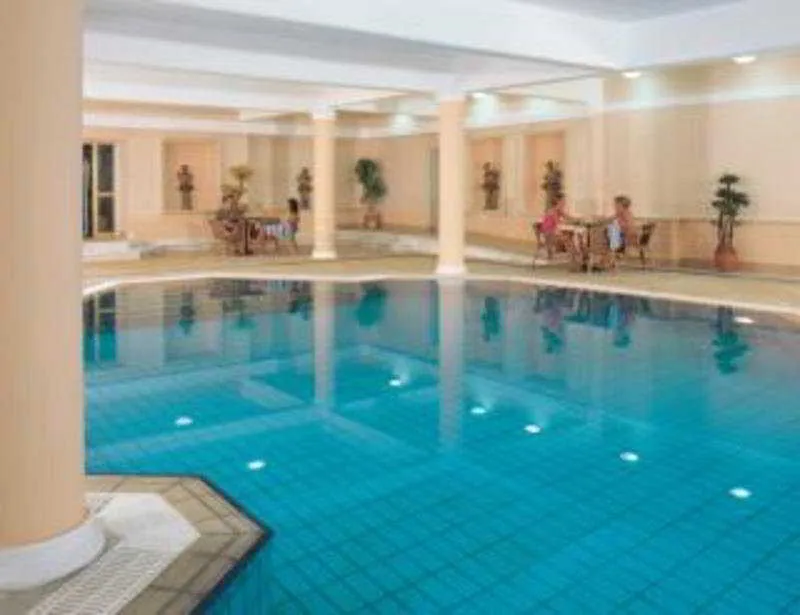 Pool, Crown Resorts Henipa, Cyprus