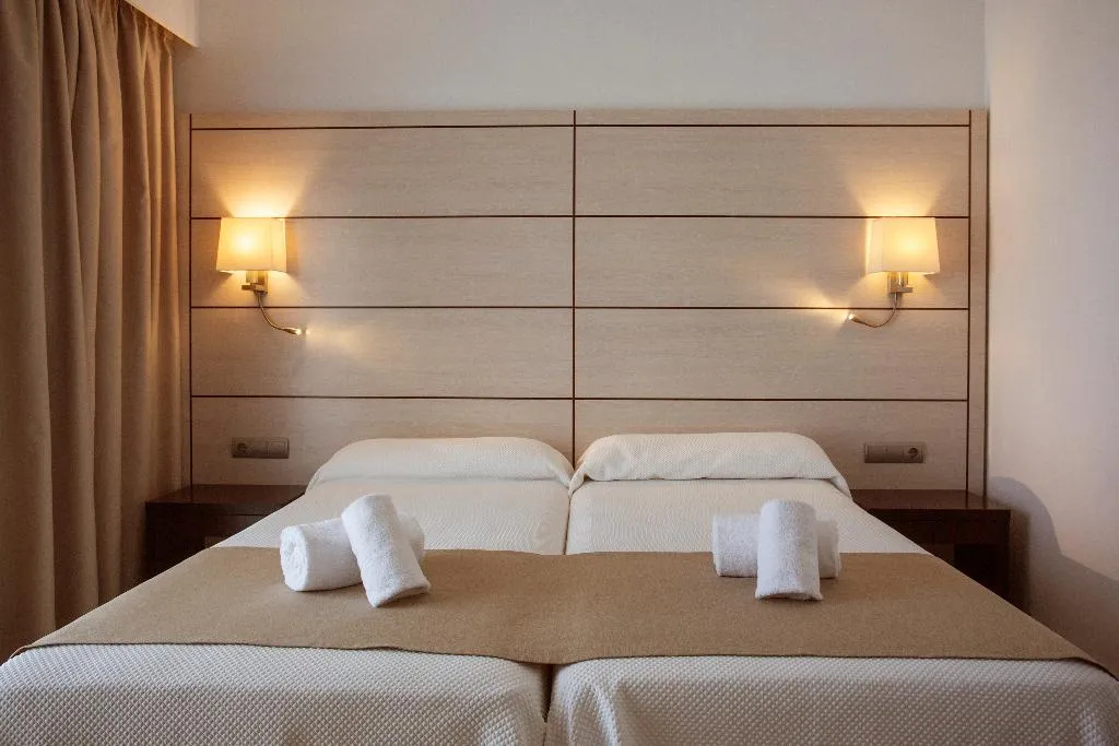 DOUBLE SINGLE USE SUPERIOR Room, Hotel Puchet Ibiza, Ibiza