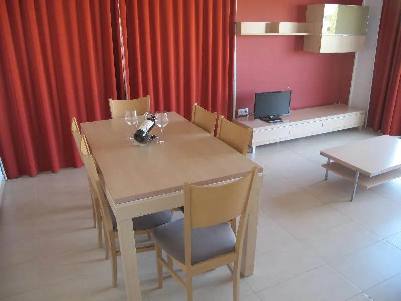 APARTMENT CAPACITY 6 Room, Salou Mediterraneo, Costa Dorada