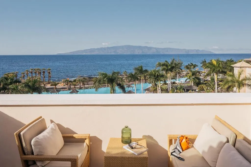 DOUBLE SINGLE USE DELUXE SEA VIEW Room, Gran Melia Palacio de Isora, Tenerife