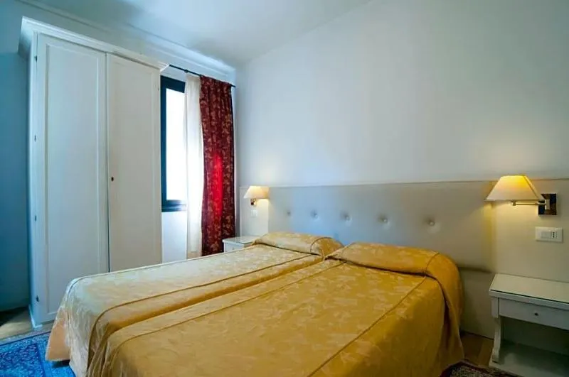 General view, Ai Tolentini, Venice