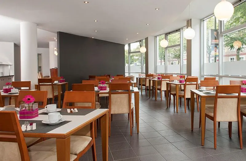 Restaurant, Hotel Victor's Residenz Hotel Berlin Tegel, Berlin